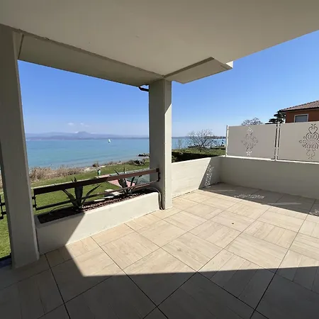 Διαμέρισμα Residenza 13 *